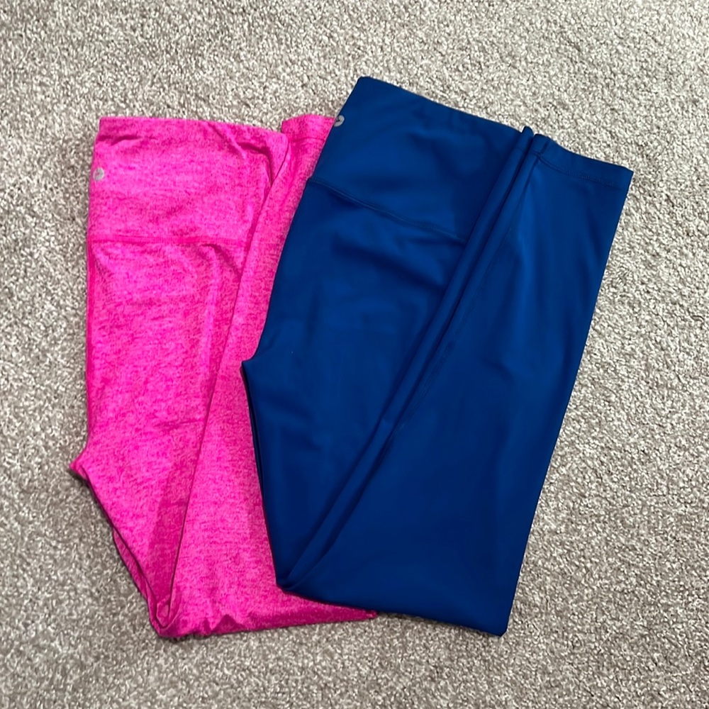 2 pair of 90 Degree by Reflex athletic leggings
